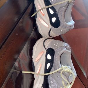 Yezzy kids wave runner